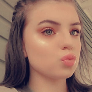 Meet your Posher, Ryanne-marie